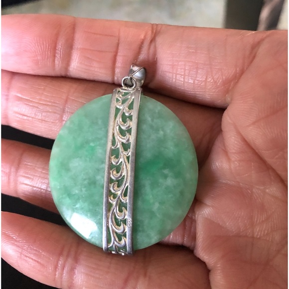 Sterling Silver and Jade Pendant - Picture 3 of 7